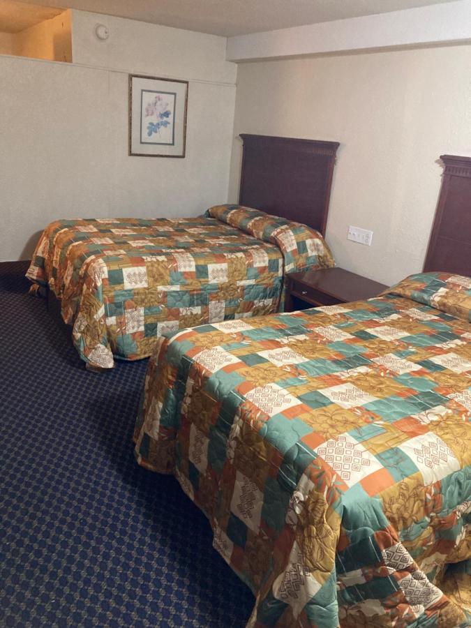 Travel Inn ปีเตอร์สเบิร์ก ภายนอก รูปภาพ